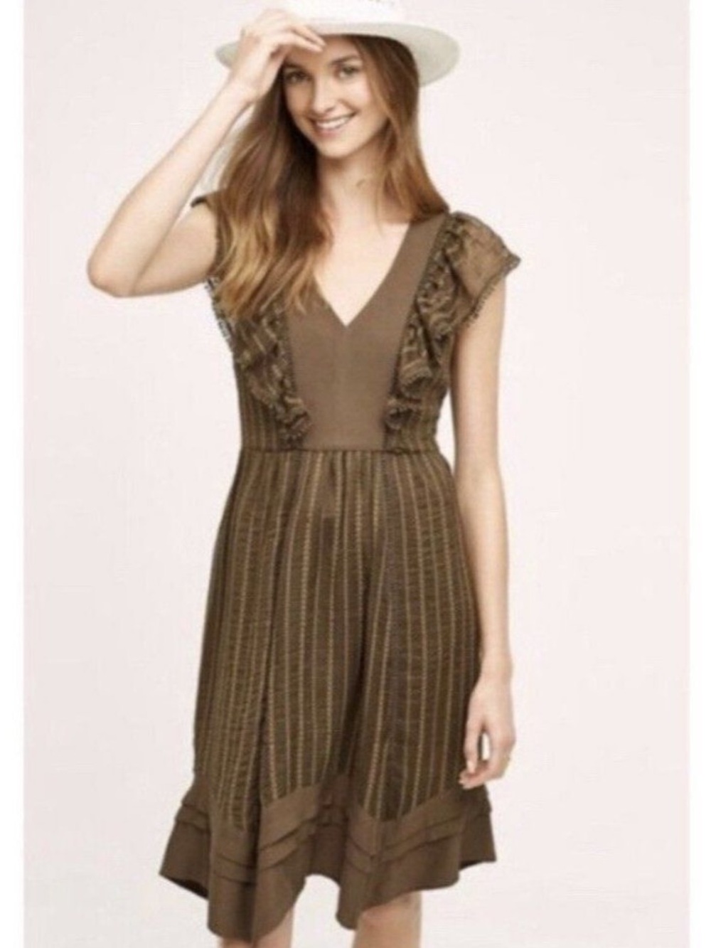 Holding Horses Anthropologie V-Neck Green Ruffle Trim Dress